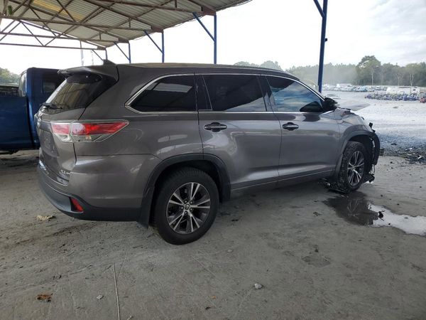 2016 TOYOTA HIGHLANDER