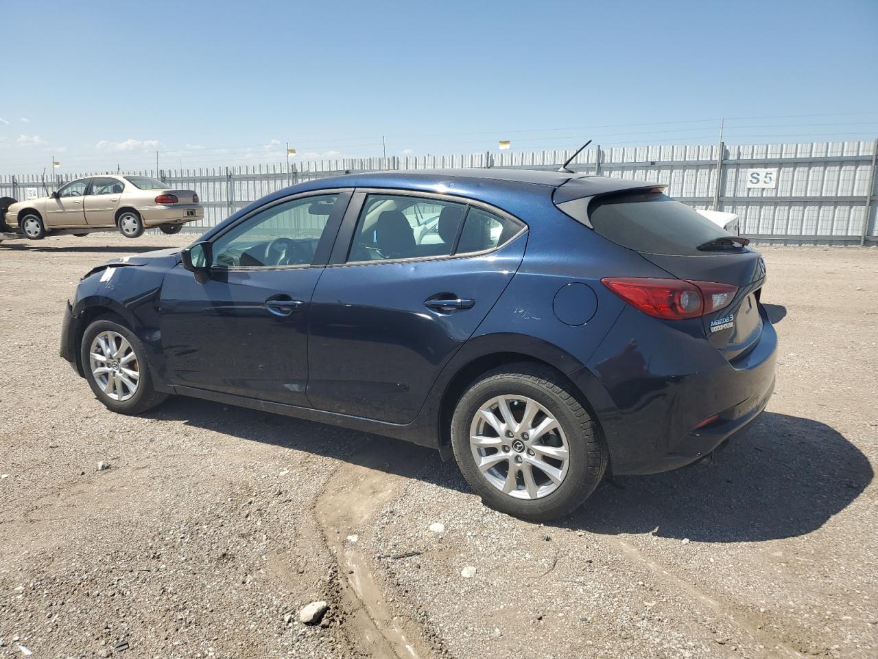 2017 MAZDA 3 Sport