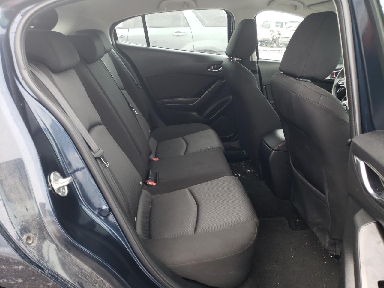 2017 MAZDA 3 Sport