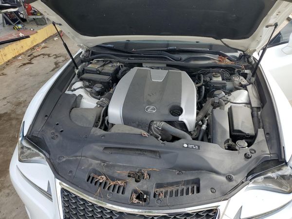 2016 LEXUS RC