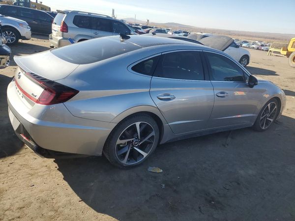 2022 HYUNDAI SONATA SEL Plus