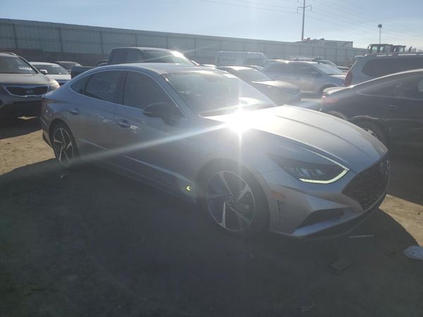 2022 HYUNDAI SONATA SEL Plus
