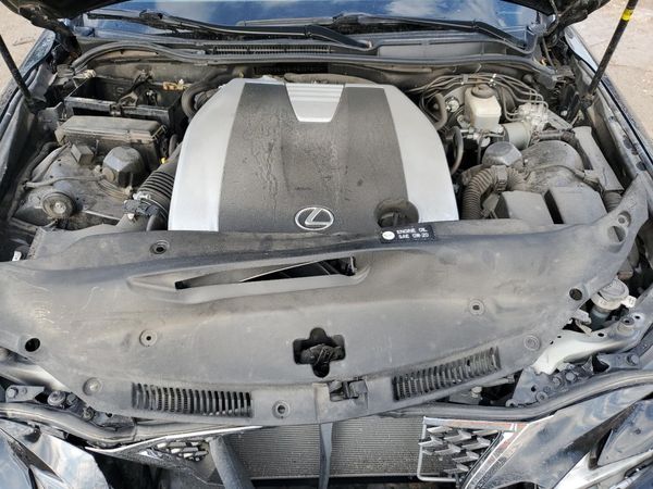 2015 LEXUS IS