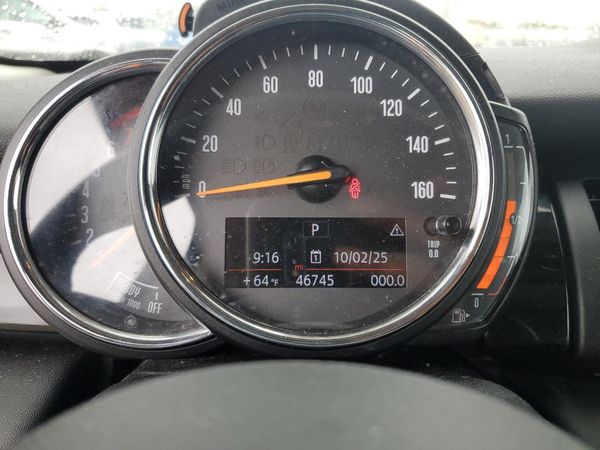 2019 MINI COOPER