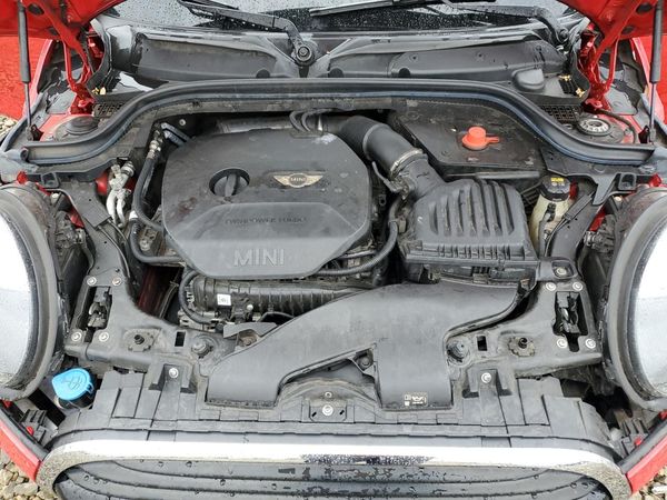 2019 MINI COOPER