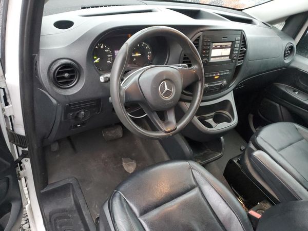 2016 MERCEDES-BENZ METRIS