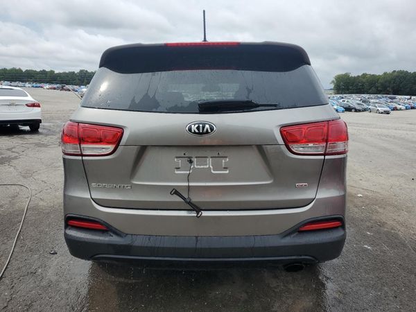 2017 KIA SORENTO L, LX