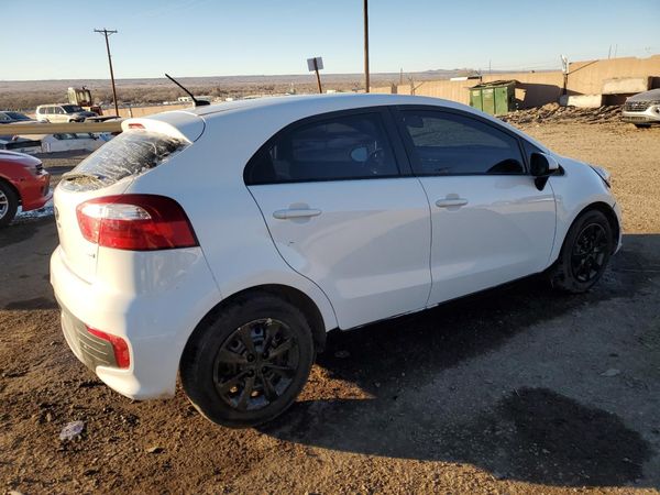 2016 KIA RIO