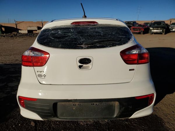 2016 KIA RIO