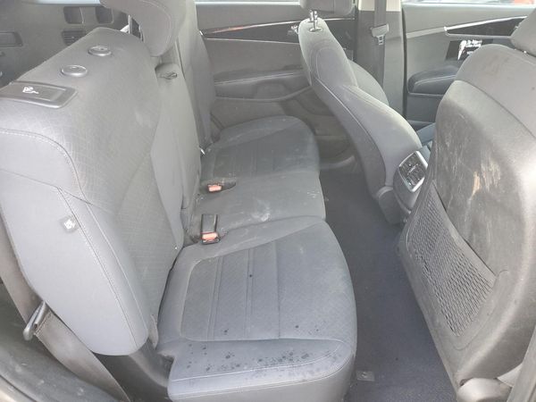 2017 KIA SORENTO