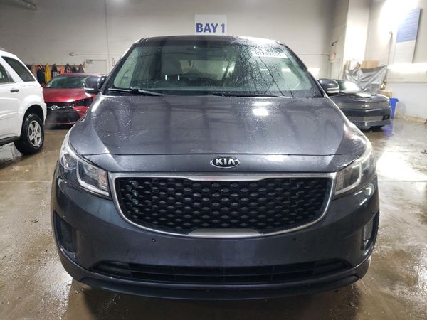 2016 KIA SEDONA