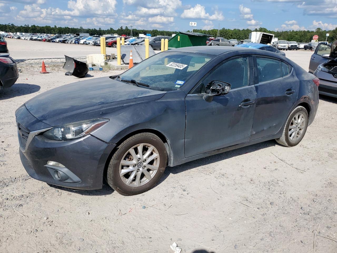2015 MAZDA 3