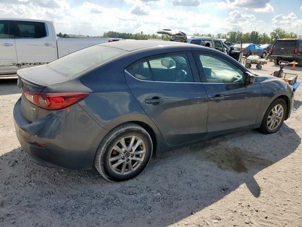 2015 MAZDA 3