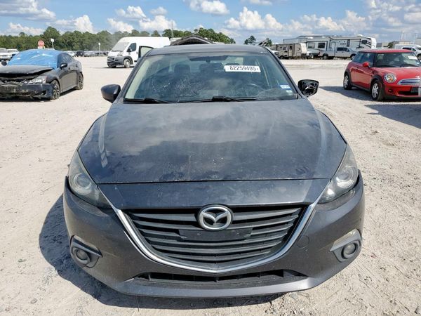 2015 MAZDA 3