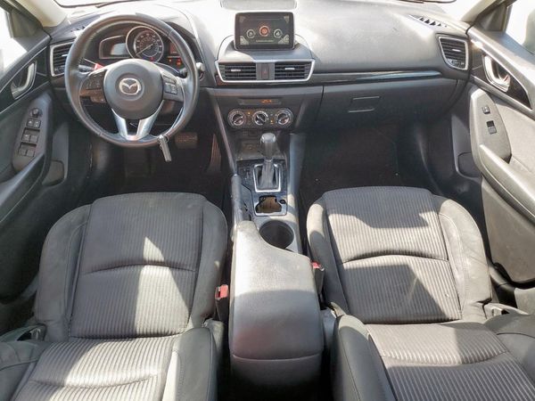 2015 MAZDA 3