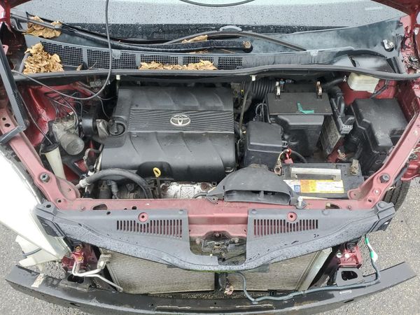 2013 TOYOTA SIENNA