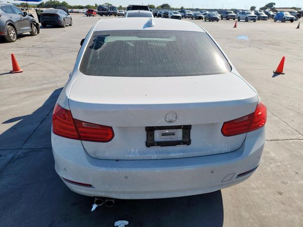 2015 BMW 328