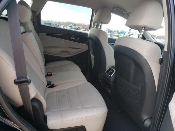 2019 KIA SORENTO