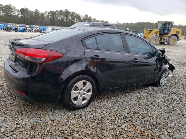 2017 KIA FORTE