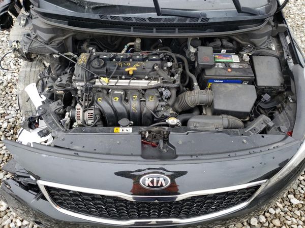 2017 KIA FORTE