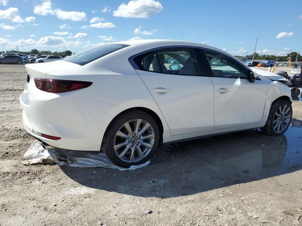 2025 MAZDA 3 Preferred Package