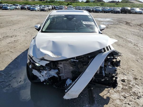 2025 MAZDA 3 Preferred Package