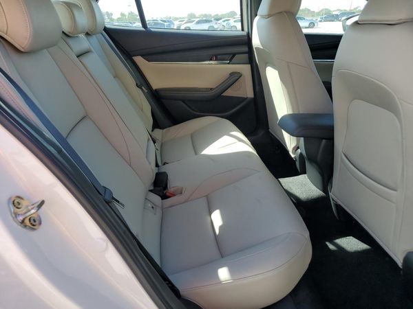 2025 MAZDA 3 Preferred Package