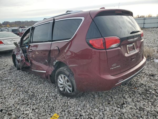 2019 CHRYSLER PACIFICA