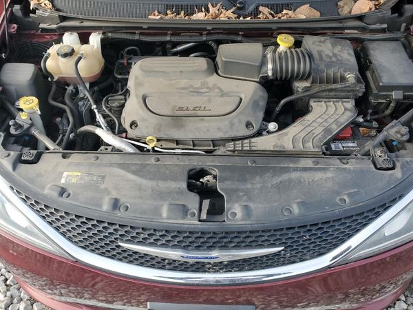 2019 CHRYSLER PACIFICA