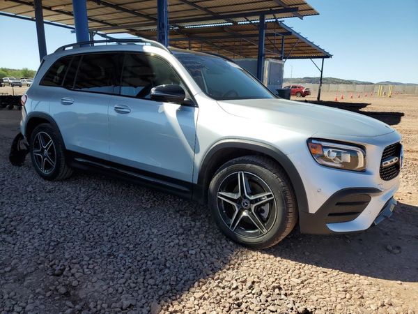 2023 MERCEDES-BENZ GLB GLB250 4MATIC