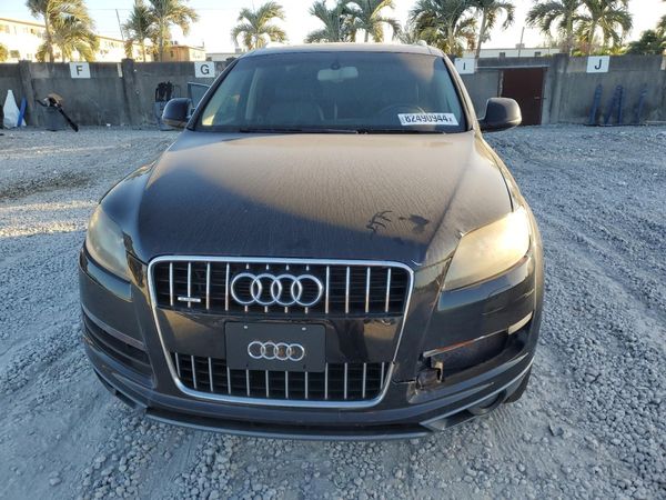 2013 AUDI Q7