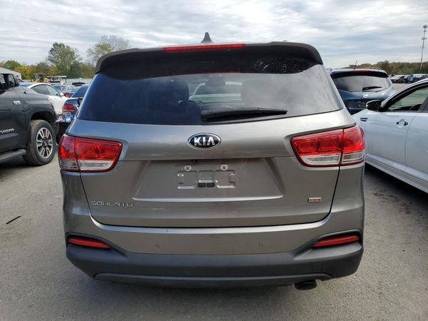 2017 KIA SORENTO L, LX