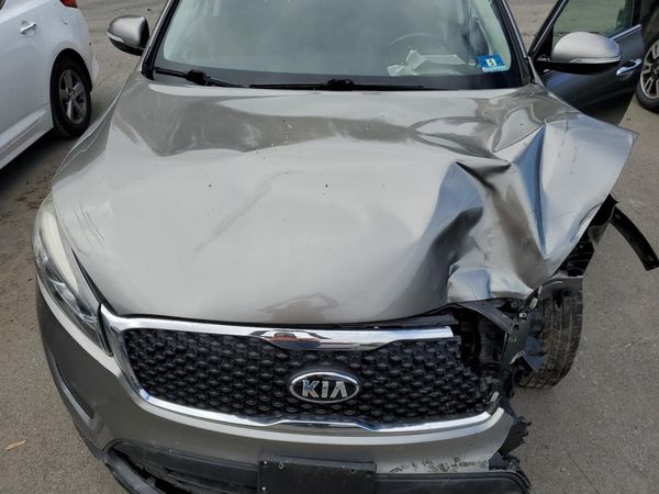 2017 KIA SORENTO L, LX