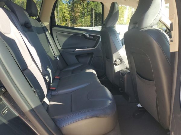 2013 VOLVO XC60