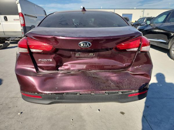 2018 KIA FORTE