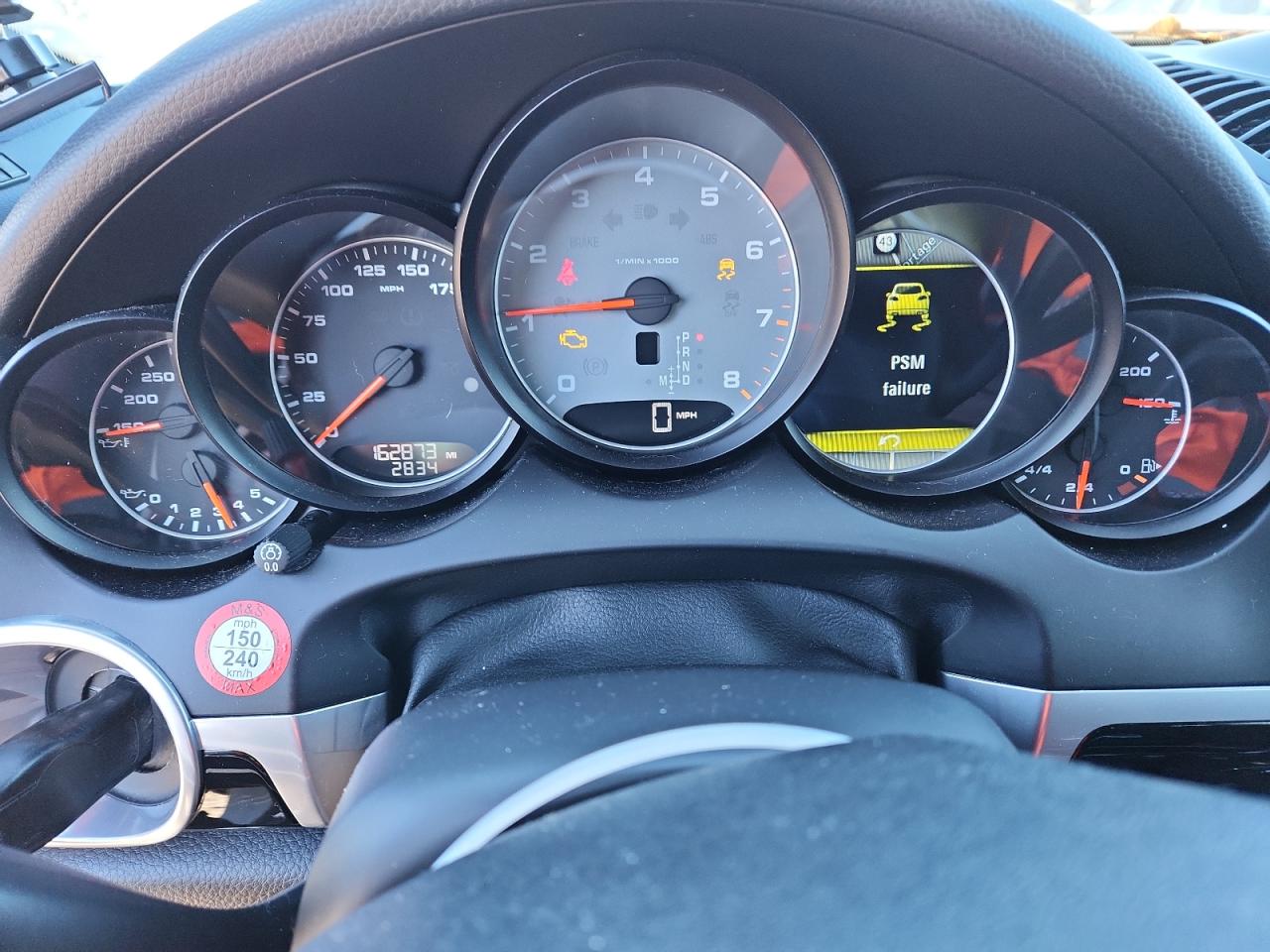 2014 PORSCHE CAYENNE