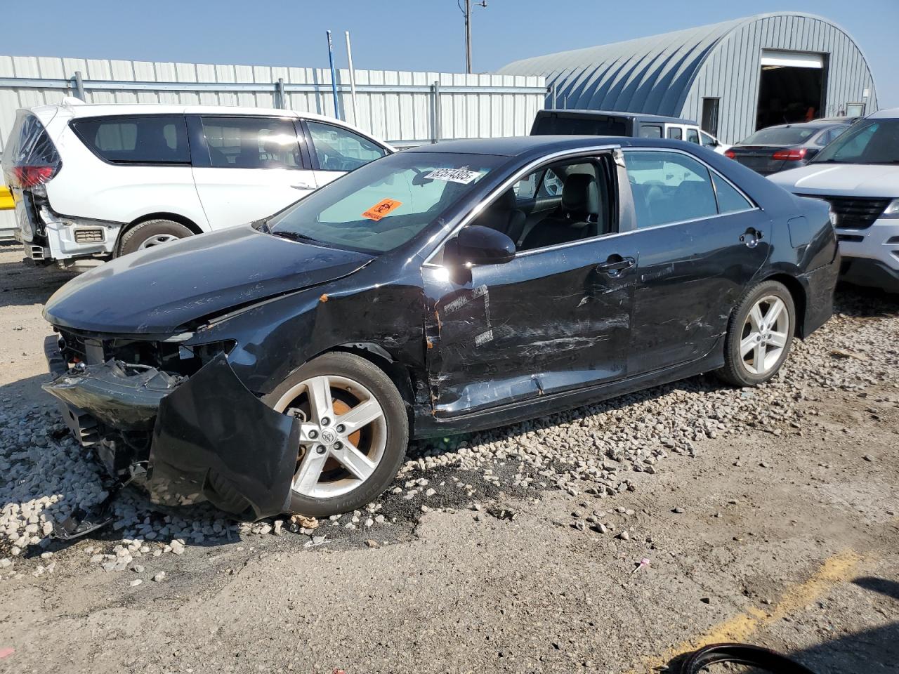 2013 TOYOTA CAMRY