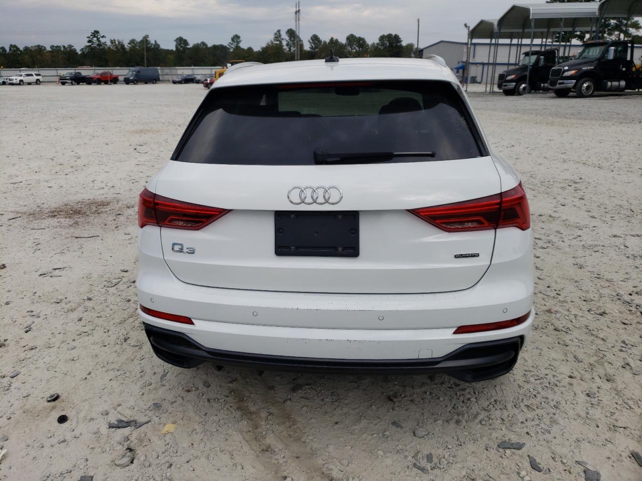 2022 AUDI Q3