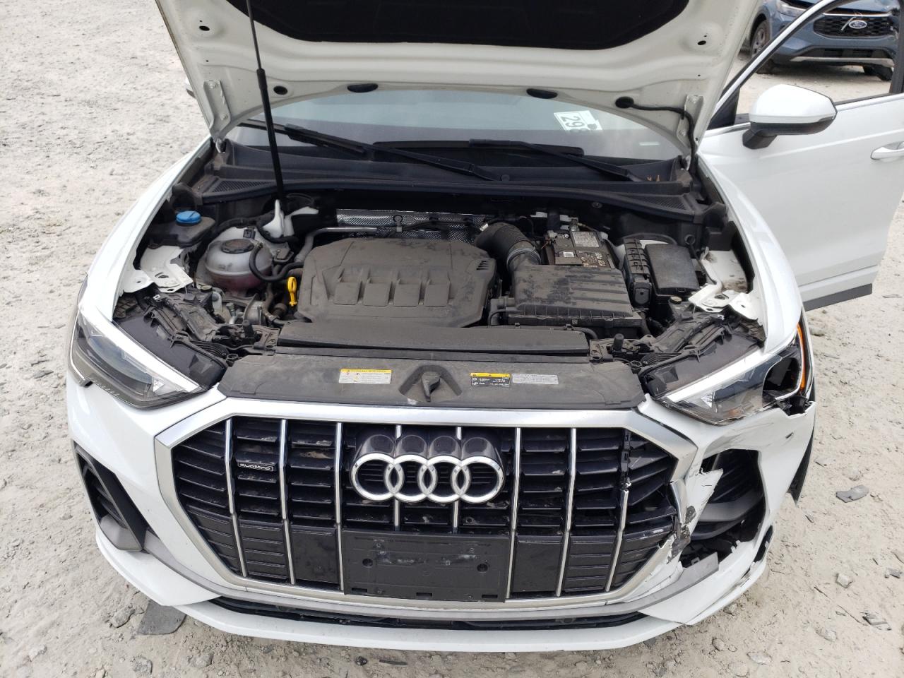 2022 AUDI Q3