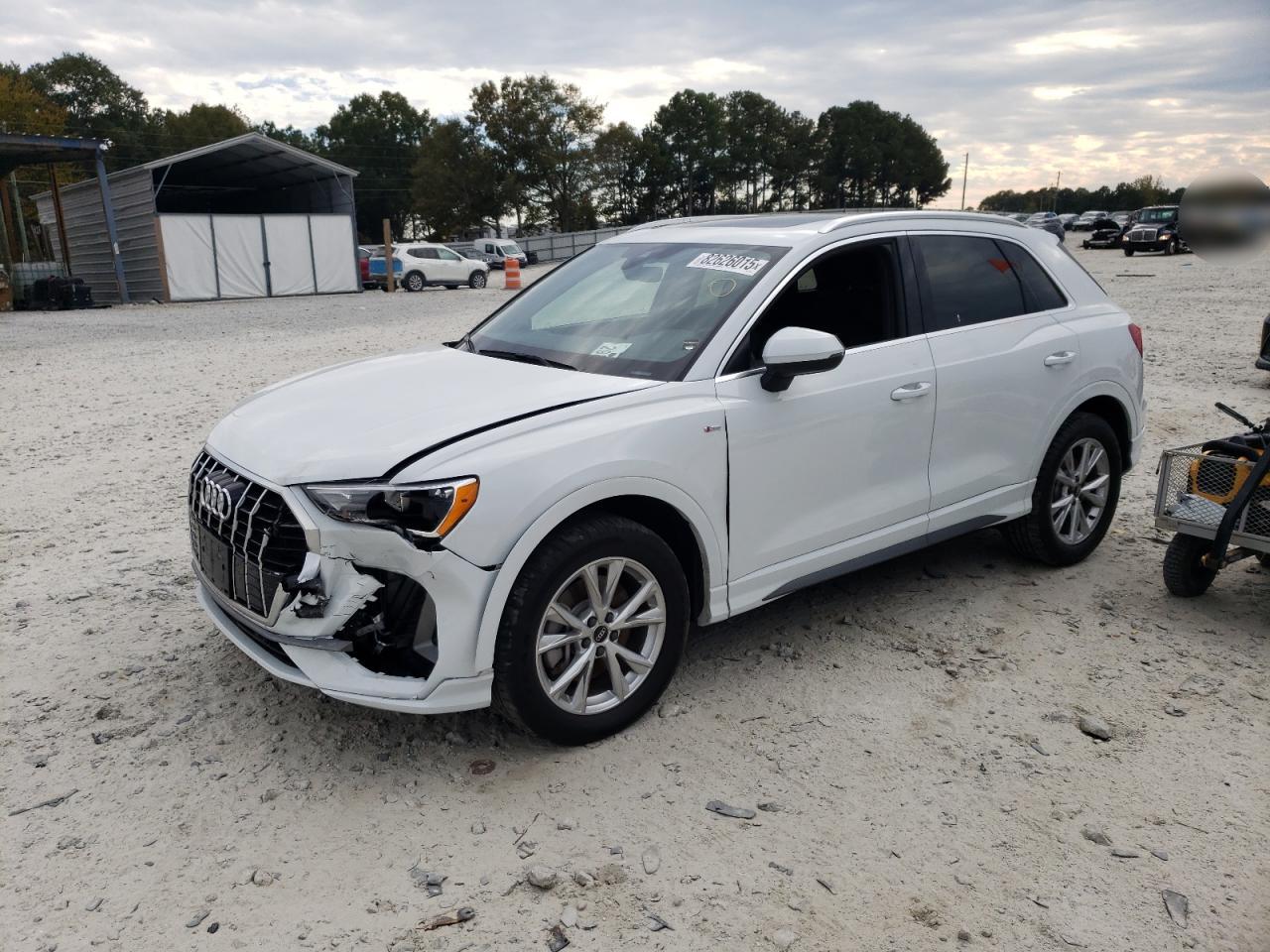 2022 AUDI Q3
