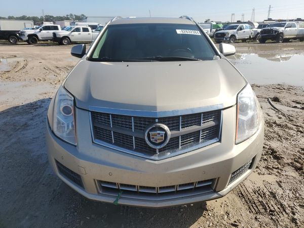 2016 CADILLAC SRX Luxury