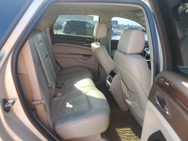 2016 CADILLAC SRX Luxury