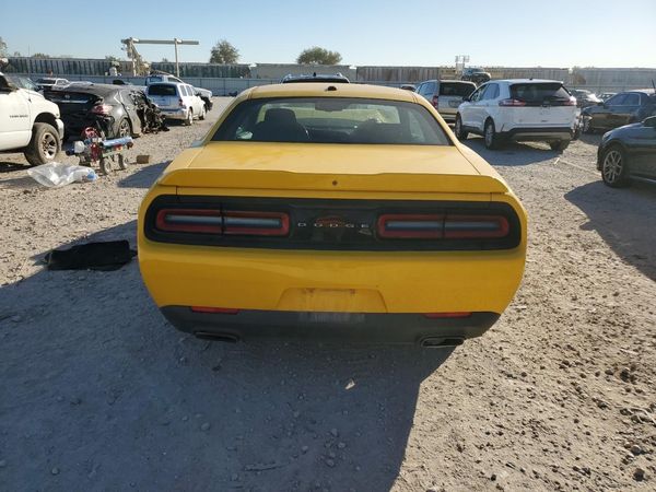 2018 DODGE CHALLENGER SXT