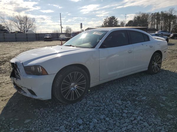 2013 DODGE CHARGER SXT