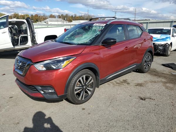 2019 NISSAN KICKS