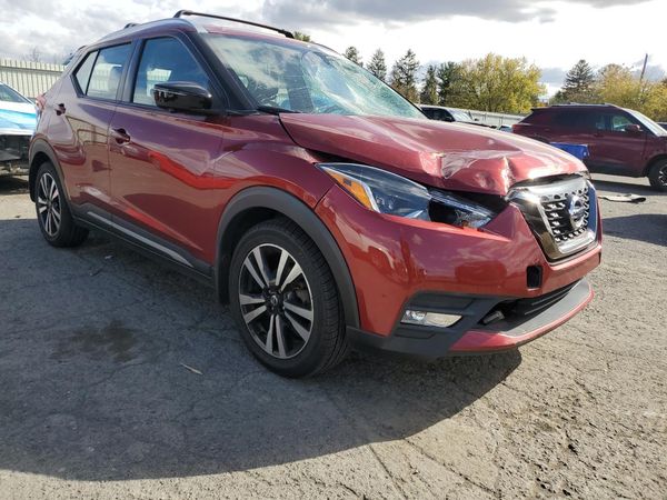 2019 NISSAN KICKS