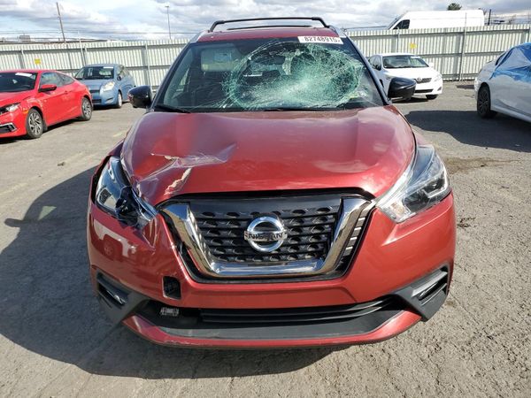 2019 NISSAN KICKS
