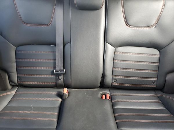 2019 NISSAN KICKS