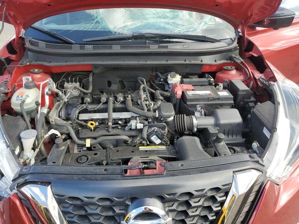 2019 NISSAN KICKS
