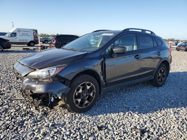 2019 SUBARU CROSSTREK — Front 3/4